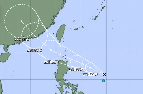 ▲位於菲律賓東方海面的熱帶性低氣壓TD13，氣象署搶先日本氣象廳發布「未命名」颱風海上警報。（圖／日本氣象廳data.jma.go.jp/）