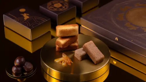 ▲兩款法式西點則為禮盒注入截然不同的驚喜。（圖／高雄日航酒店提供）