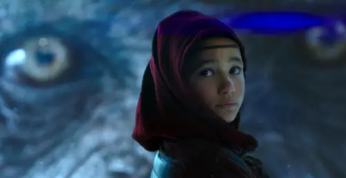 ▲凱莉霍特爾13歲時在《哥吉拉大戰金剛》飾演唯一能用手語和金剛溝通的人類，令全球影迷印象深刻。（圖／IMDb）