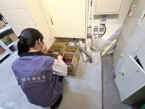 麻油車「頂級冷壓苦茶油」再爆致癌物超標　食藥署揭180度紅線