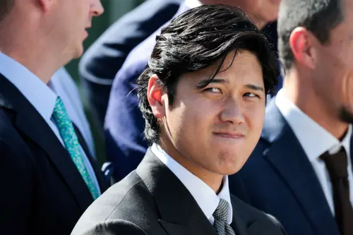 川普問「大谷、山本誰更強？」兩人馬上互指對方　羅伯斯笑到並軌