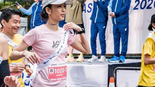 陳庭妮懷孕藏超深！37歲自然懷孕迎愛女　帶女兒宣傳《陽光女子》