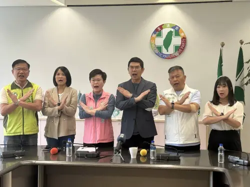 中市商會求救被貼深綠標籤　綠營：抹綠不如救產業
