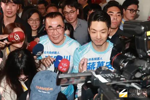 蔣萬安沒李四川就不行？作家看好戲：「雙北雙殺」即將上演