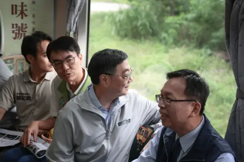 藍白凱道火力全開！卓榮泰不接招　搭集集小火車一句話回應