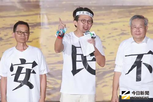 中聯致癌油15人遭起訴！黃國昌轟「全是業者」：哪個綠官負責了？
