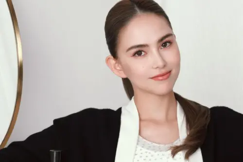 昆凌真的不姓昆！中文本名曝光衝上熱搜　粉絲震驚：原來是隨母姓
