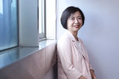 專訪／黑道討債、報案沒人理！何欣純：沒有那些苦就沒有今天的我