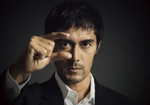 ▲阿部寬在《新參者》、《麒麟之翼》、《當祈禱落幕時》演活名偵探「加賀恭一郎」。（圖／新參者劇照）