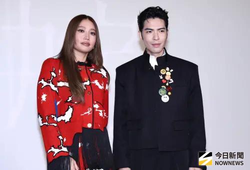 ▲〈愛上你不是我決定〉音樂微電影找來《咒》的導演柯孟融執導，A-Lin（左）和蕭敬騰（右）難得以演員身分現身。（圖／記者朱永強攝影）