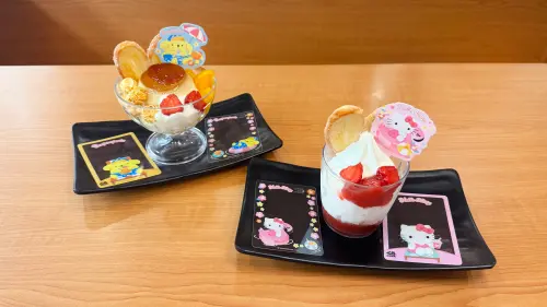 ▲2款三麗鷗特色餐點送2款插卡及4款透卡。（圖／藏壽司kurasushi.tw）