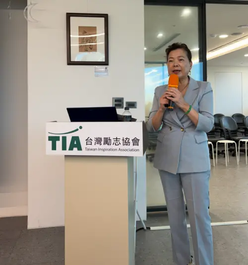 Former MOEA minister Wang speaks about Taiwan's economy and stock market on July 25. (TCN)