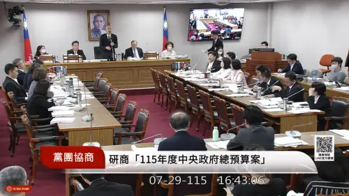 韓國瑜壓不住！傅崐萁飆髒話「他X的」！　拍桌嗆綠委「臭豎仔」