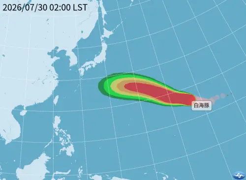 ▲若白海豚持續偏西北移動，可能帶動南方低壓帶北抬，使台灣及華南地區8月中前期轉為多雨、不穩定的天氣型態。（圖／中央氣象署www.cwa.gov.tw/）