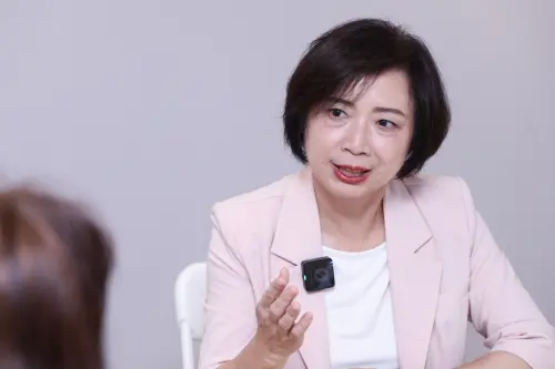 專訪／何欣純火力全開！吐6字酸爆盧秀燕8年執政風格