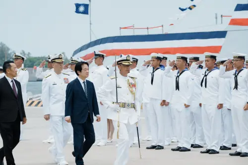 President Lai Ching-te inspects the newly commissioned ROCS Tan Chiang and its crew. (Office of the President)