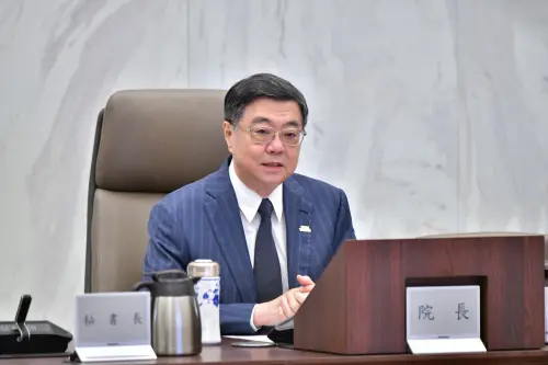 ▲行政院長卓榮泰指出，政府預算應優先用於國防與重大建設，對普發一萬持保留態度，並提醒民眾慎防詐騙。圖為資料照。（圖／行政院提供）