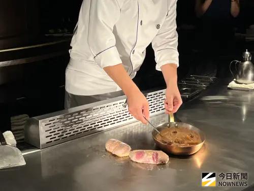 ▲夏慕尼情人節套餐8月4日至9月30日限時登場。（圖／記者張乃文攝）