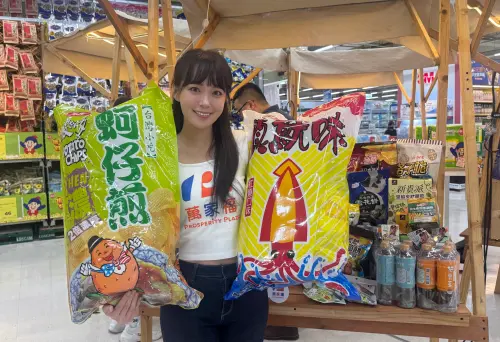 ▲此次首個中元節檔期與過往相比，最大不同在於推出更多「大包裝商品」，數量較去年增加約一成。（圖／記者鍾怡婷攝）