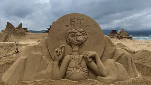 E.T. lands in Taiwan? 4 festivals to catch this August, from giant sand sculptures to fireworks