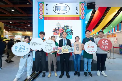 ▲屏東館集結6家特色品牌參展，從萬巒豬腳、東港伴手禮到恆春特色產品，呈現屏東「從產地到餐桌」的美食魅力。（圖／屏東縣府提供）