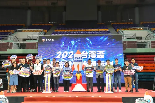 台灣盃火箭競賽決賽　屏東直播派對點燃太空教育