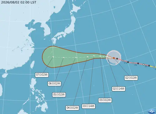 ▲林得恩表示，根據中央氣象署今晨02時颱風情資顯示，由於環境條件配合，白海豚颱風強度維持強烈等級，至少可以到下周三（5日）。（圖／中央氣象署cwa.gov.tw）