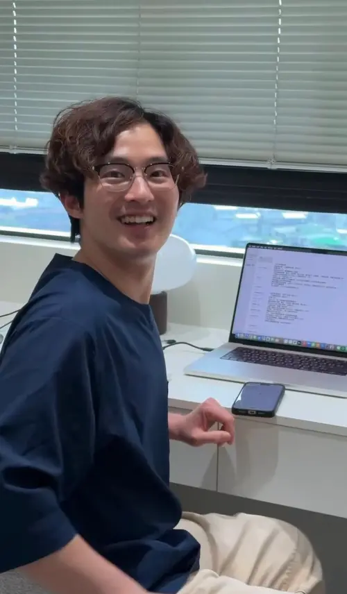 ▲竇被嚇到後，除了大叫一聲外，沒什麼特別生氣的反應。（圖／竇IG@king.tou.1）