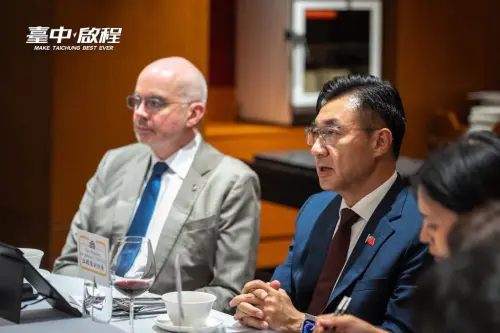 ▲江啟臣曾向AIT處長谷立言提出建議，希望台美未來產業合作聚焦在機器人與無人載具。（圖／翻攝江啟臣臉書，2026.08.03）