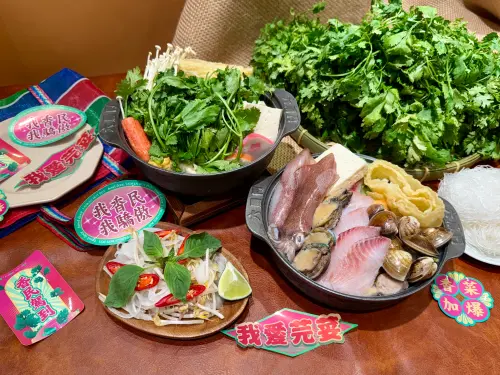▲六扇門「香民香菜鍋」198元／部份新型態門市218元（除西螺福興店外）。（圖／記者蕭涵云攝）