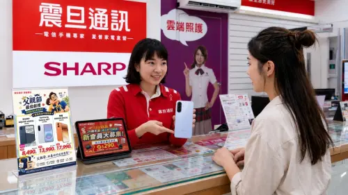 父親節送禮　震旦通訊三款AI手機祭優惠　