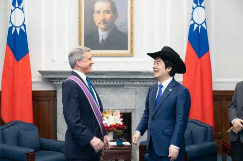 ▲賴清德頒授美國聯邦眾議院外交委員會榮譽主席麥考爾「大綬景星勳章」。（圖／總統府提供）
