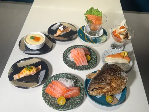 ▲今年爭鮮鮭魚季以「整條鮭魚」為核心概念，九道限定新品誠意滿滿，鮭魚季新品價格、必吃亮點一次收。（圖／記者鍾怡婷攝）