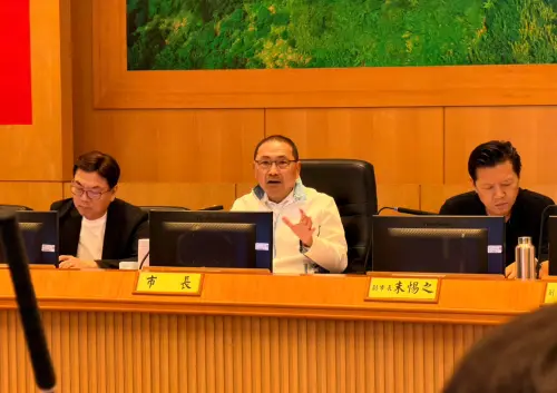 ▲新北市長侯友宜5日於市政會議聽取捷運局報告，期許捷運建設持續邁進。（圖／新北市捷運局提供）