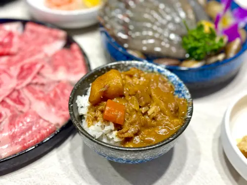 ▲井賀鍋物的「咖哩飯」很香，讓人忍不住來一碗。（圖／記者蕭涵云攝）