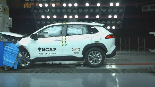 ▲撞擊測試顯示 Corolla Cross 車頭能有效潰縮吸收衝擊力道，同時保持駕駛艙結構完整，提供乘員良好防護。（圖／TNCAP提供）