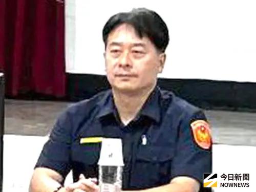 ▲保安警察第三總隊第二大隊大隊長蘇信丞說明該大隊偵破此一自德國進口之3D玩具熊及數字飾品郵包中夾帶毒品案的情形。(圖／記者黃守作攝)