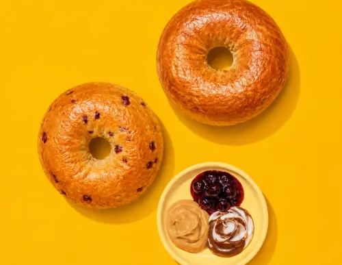 ▲CAMA CAFE正式開賣貝果系列搭配抹醬。（圖／CAMA CAFE camacafe.com）
