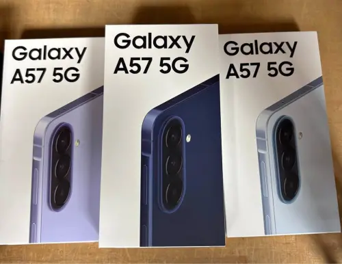 ▲三星Galaxy A57是今年3月剛上市的中階手機，功能齊全實用，現在通訊行價格最低1萬4至1萬5就可以帶回家。（圖/Marketplace）