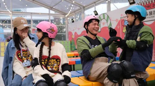 頻傳婚變李易！六月遭女兒爆「喝酒後常跟爸吵架」：媽媽常不在家