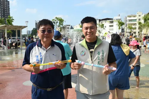 「高雄好徛起」FUN暑假泡泡戲水樂園開張囉