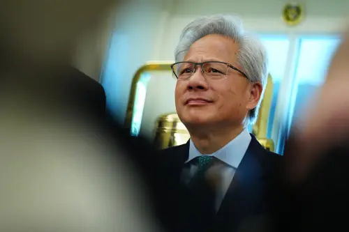 連黃仁勳都會厭世？他打臉「快樂工作論」親說出上班族心聲