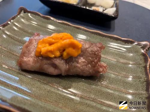 ▲即日起推出台中限定優惠，凡在台中兩店用餐，即贈送「海膽牛肉捲」1份加菜。（圖／記者金武鳳攝，2026.8.10)