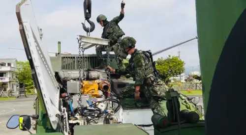 漢光42》2小時極速換引擎！CM34雲豹野戰搶修　無人機擊潰敵軍