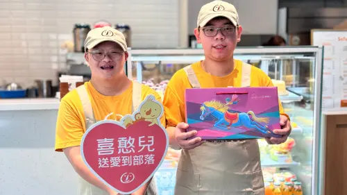 喜憨兒中秋禮盒上架　響應送愛捐贈偏鄉學童