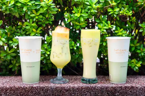 7-11開賣「酪梨茶拿鐵」！加10元有整顆統一布丁　茶飲天天買1送1