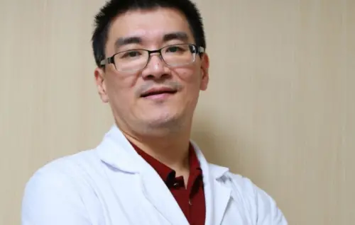 趙建銘、陳幸妤離婚至少1年了！他去年亮出身分證　配偶欄已空白
