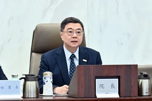翁曉玲嗆凍9至12月薪水　卓榮泰：個人事小、國家事大