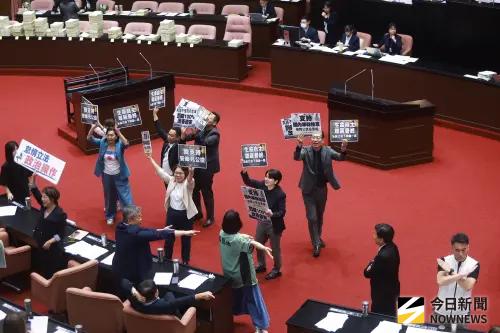 三黨達共識！115年總預算通刪480億占1.689％　媒宣費砍半