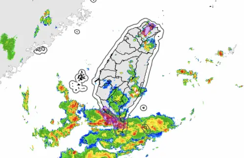 國家警報響！午後雷陣雨開轟「南部炸雨」　屏東累積雨量破百毫米